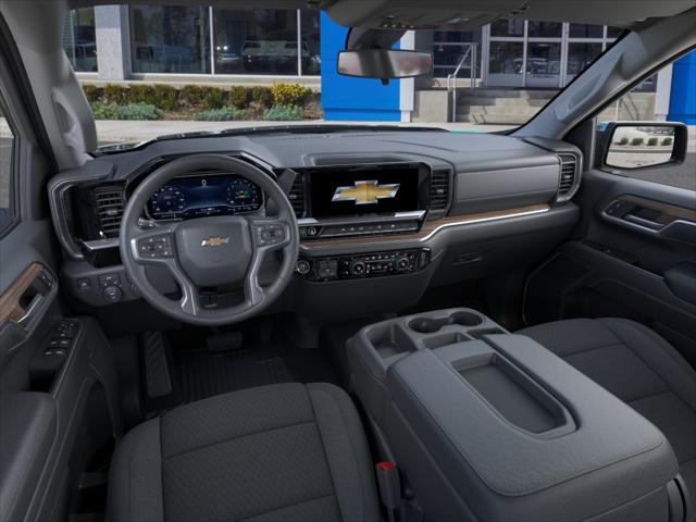 2026 Chevrolet Silverado 1500 4WD Crew Cab Short Bed LT with 2FL