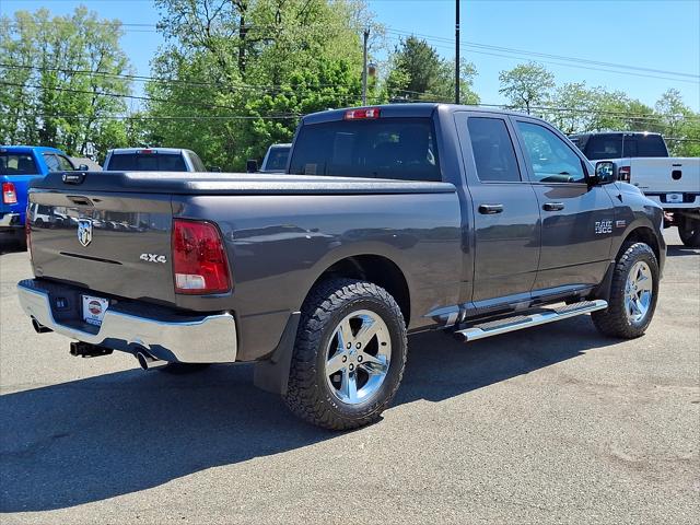 2017 Ram 1500 Express Quad Cab 4x4 6'4" Box