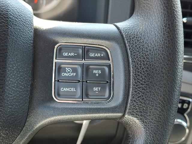 2017 Ram 1500 Express Quad Cab 4x4 6'4" Box