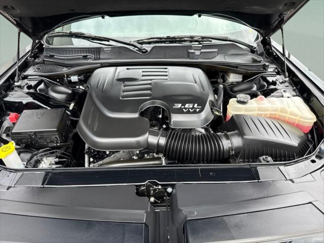 2021 Dodge Challenger SXT