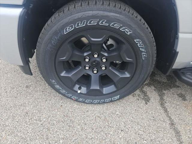 2026 RAM 1500 RAM 1500 EXPRESS CREW CAB 4X4 57 BOX