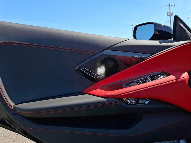 2023 Chevrolet Corvette Stingray RWD Convertible 2LT