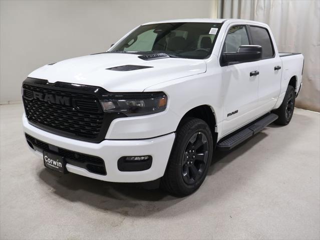 2026 RAM Ram 1500 RAM 1500 EXPRESS CREW CAB 4X4 57 BOX