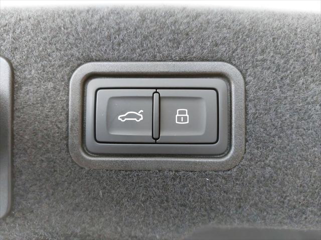 2026 Audi A8 55 TFSI quattro Tiptronic