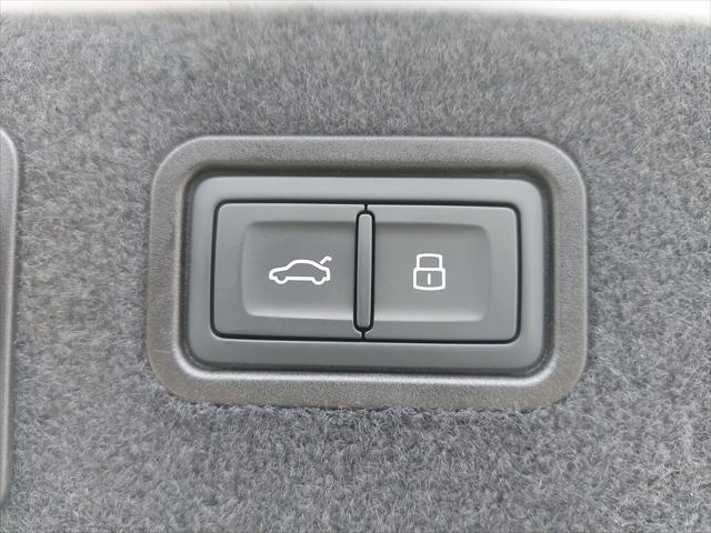 2026 Audi A8 55 TFSI quattro Tiptronic