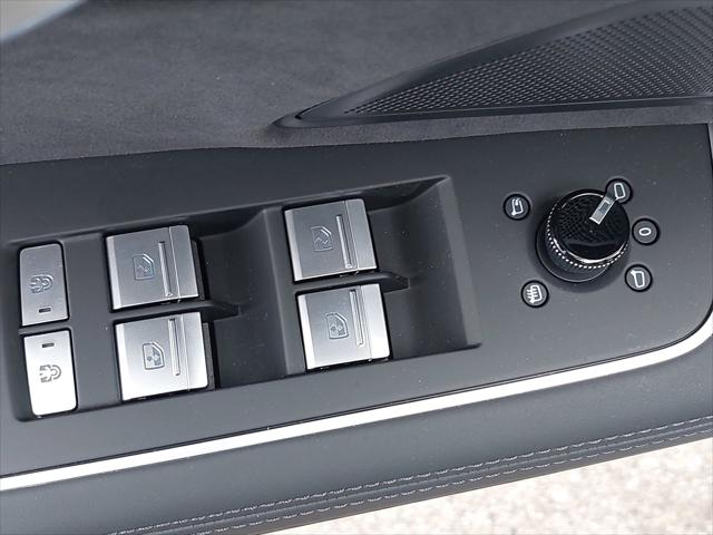 2026 Audi A8 55 TFSI quattro Tiptronic