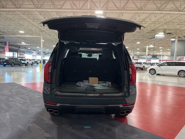 2026 GMC Yukon 4WD AT4