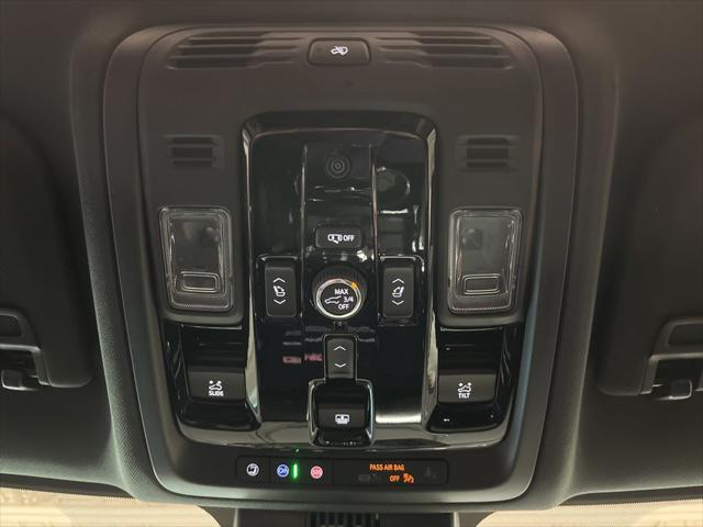 2026 GMC Yukon 4WD AT4