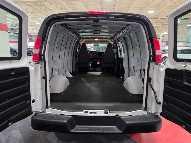 2026 GMC Savana Cargo 3500 Extended Wheelbase, Work Van, RWD