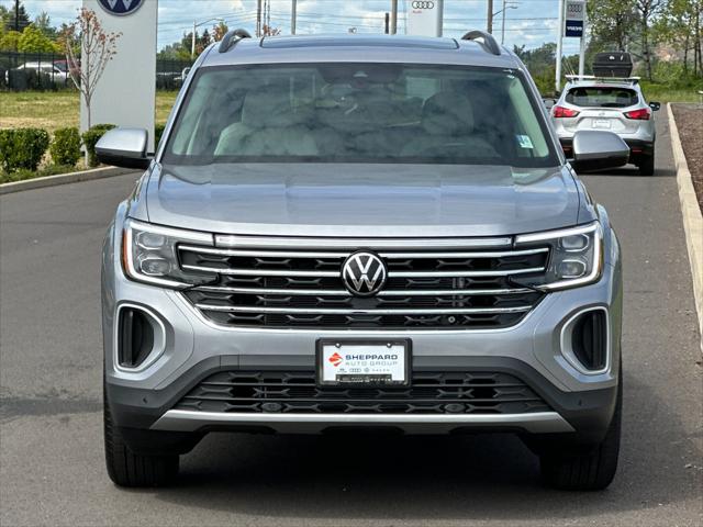 2026 Volkswagen Atlas SE with Technology
