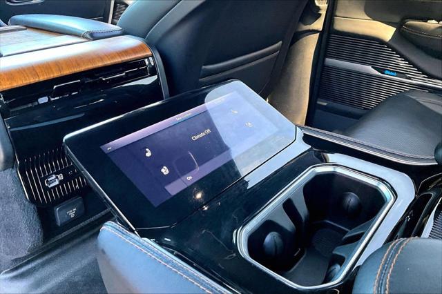 2022 Jeep Grand Wagoneer Series III 4x4