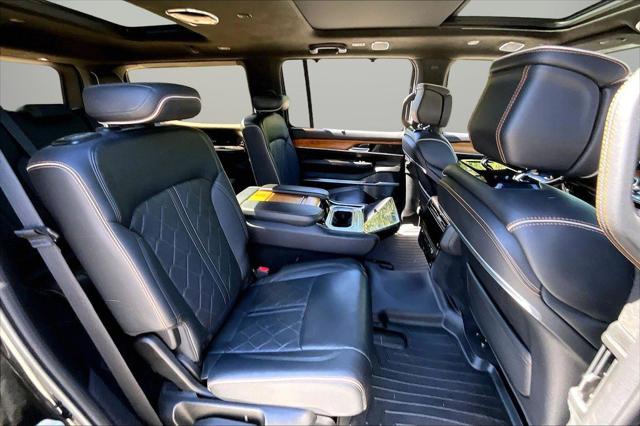 2022 Jeep Grand Wagoneer Series III 4x4