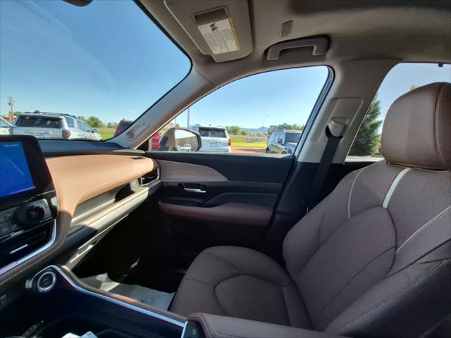 2026 Toyota Grand Highlander Platinum