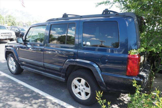 2006 Jeep Commander Base