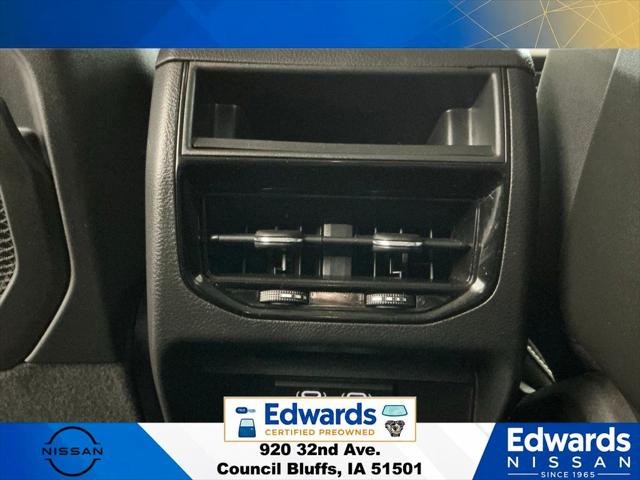 2024 Jeep Grand Cherokee Laredo X 4x4