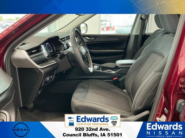 2024 Jeep Grand Cherokee Laredo X 4x4