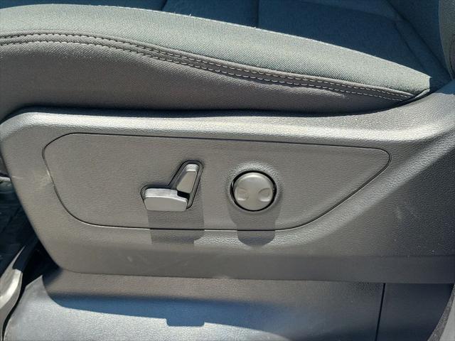 2026 Ram 1500 Big Horn Crew Cab 4x2 57 Box