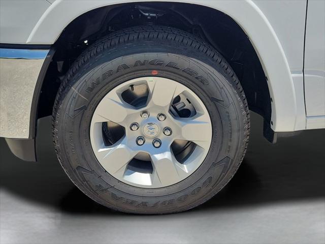 2026 Ram 1500 Big Horn Crew Cab 4x2 57 Box