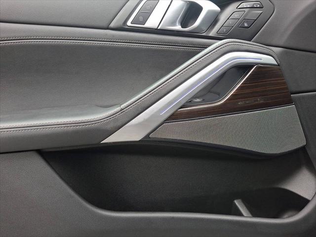 2025 BMW X6 xDrive40i