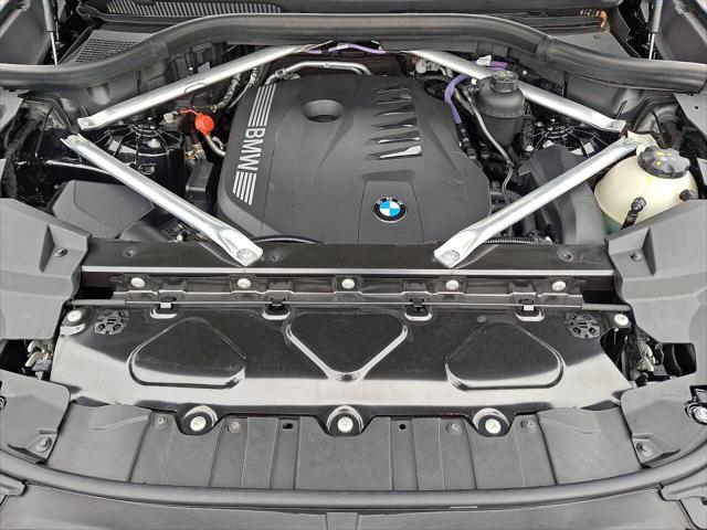 2025 BMW X6 xDrive40i