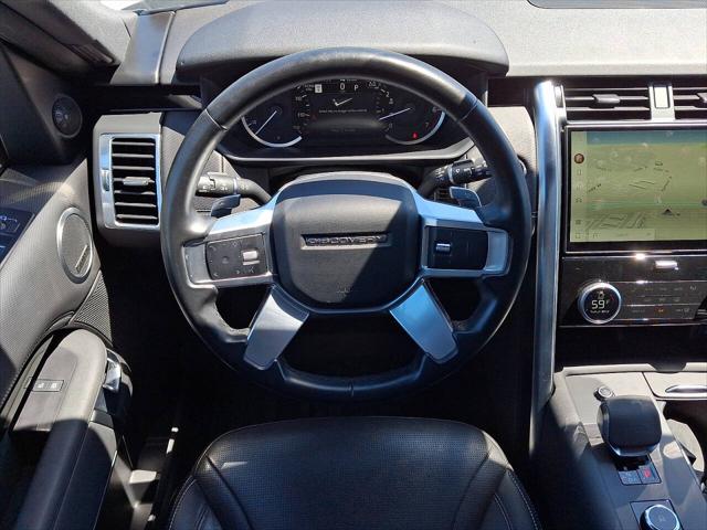 2023 Land Rover Discovery P300 S R-Dynamic