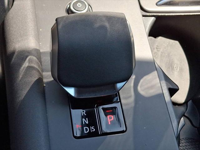 2023 Land Rover Discovery P300 S R-Dynamic