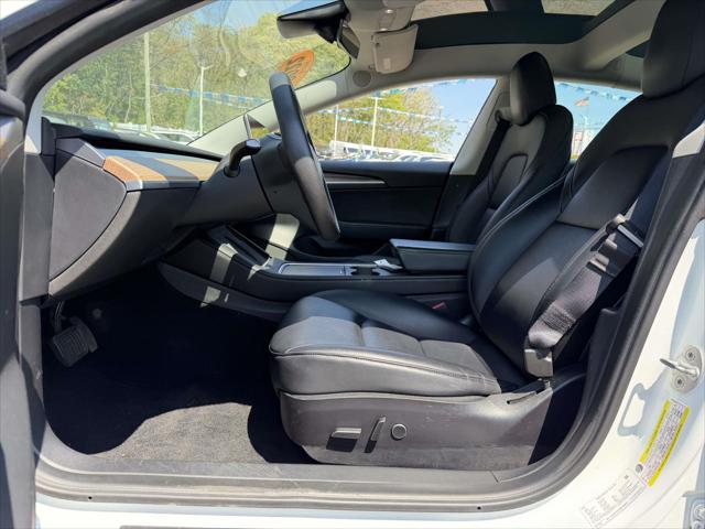 2022 Tesla Model 3 Long Range Dual Motor All-Wheel Drive
