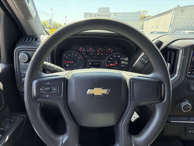 2023 Chevrolet Silverado 2500HD 4WD Crew Cab Standard Bed Custom