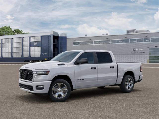 2026 RAM 1500 RAM 1500 EXPRESS CREW CAB 4X4 57 BOX