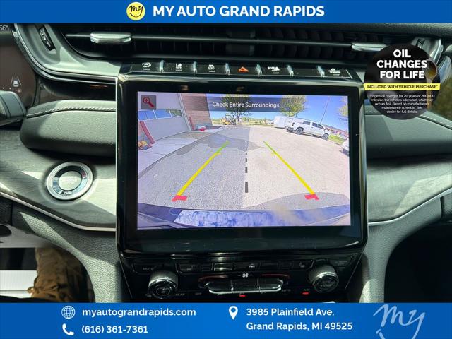 2023 Jeep Grand Cherokee L Limited 4x4