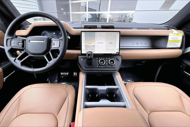 2026 Land Rover Defender P525 V8