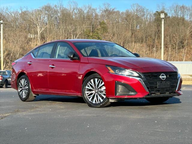2024 Nissan Altima SV FWD for sale in MARIETTA, OH