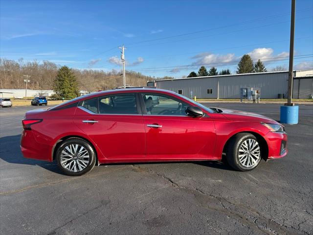 2024 Nissan Altima SV FWD