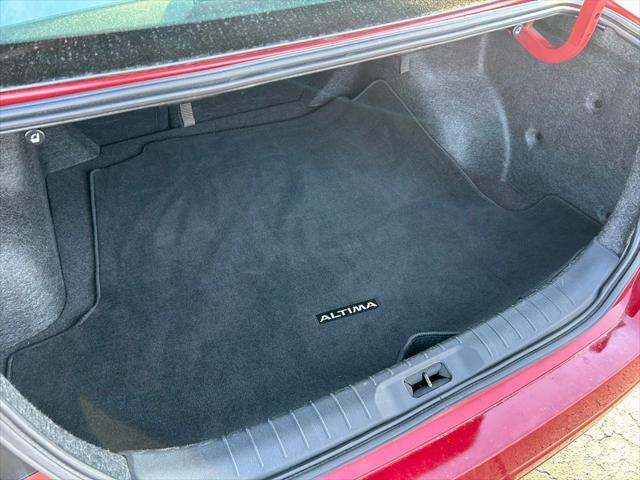 2024 Nissan Altima SV FWD