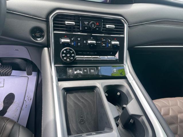 2025 Nissan Armada Platinum 4WD