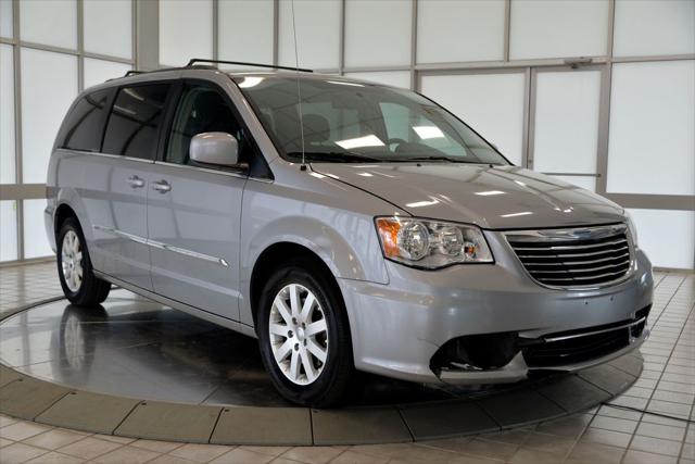 2015 Chrysler Town & Country Touring