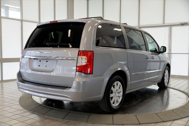 2015 Chrysler Town & Country Touring