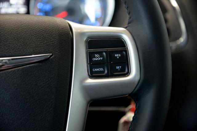 2015 Chrysler Town & Country Touring