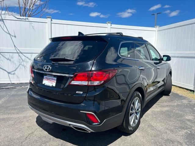 2018 Hyundai Santa Fe SE