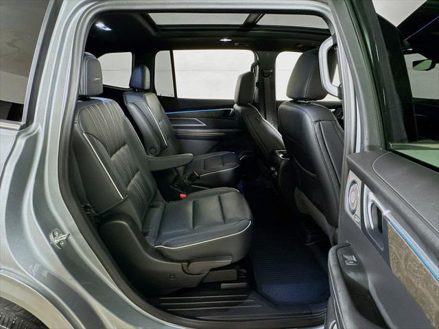 2025 Buick Enclave Avenir FWD