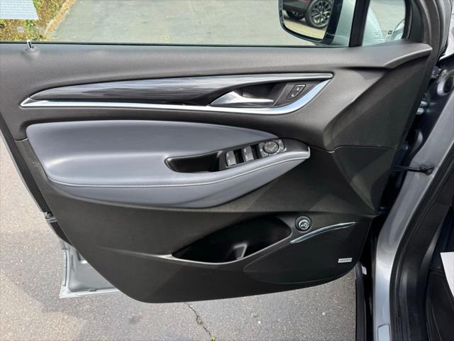 2023 Buick Enclave Essence FWD