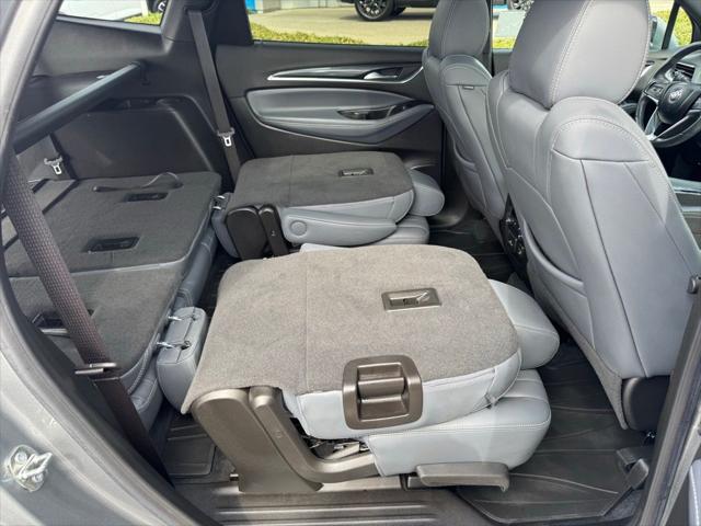 2023 Buick Enclave Essence FWD
