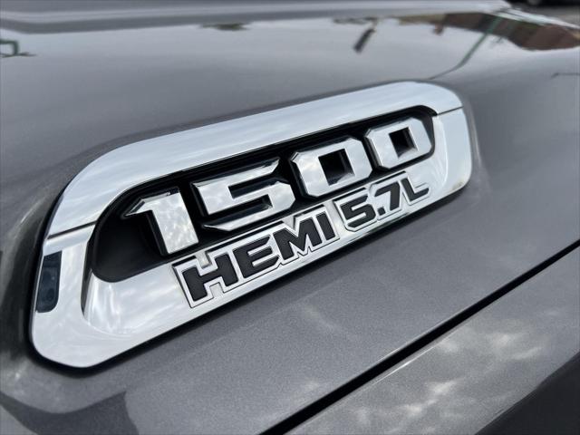 2020 Ram 1500 Laramie Crew Cab 4x4 5'7" Box