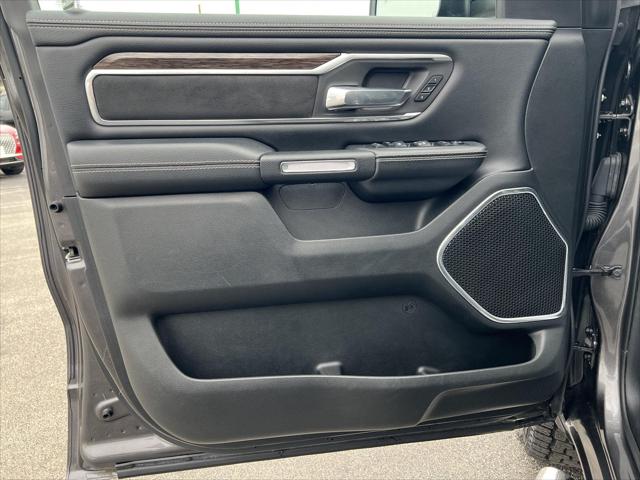 2020 Ram 1500 Laramie Crew Cab 4x4 5'7" Box