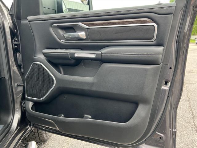 2020 Ram 1500 Laramie Crew Cab 4x4 5'7" Box