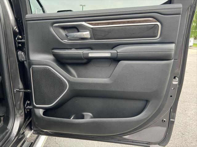 2020 Ram 1500 Laramie Crew Cab 4x4 5'7" Box