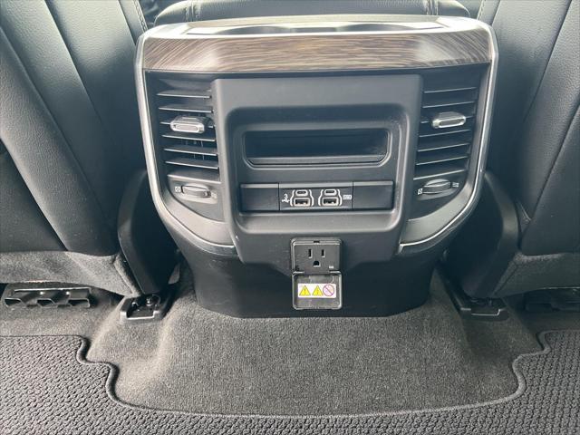 2020 Ram 1500 Laramie Crew Cab 4x4 5'7" Box