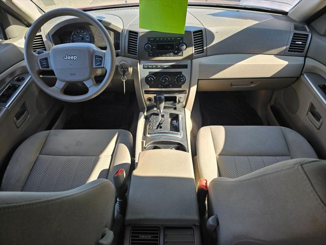 2005 Jeep Grand Cherokee Laredo