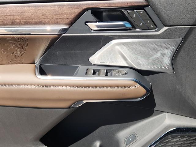 2026 GMC Acadia Denali Ultimate FWD