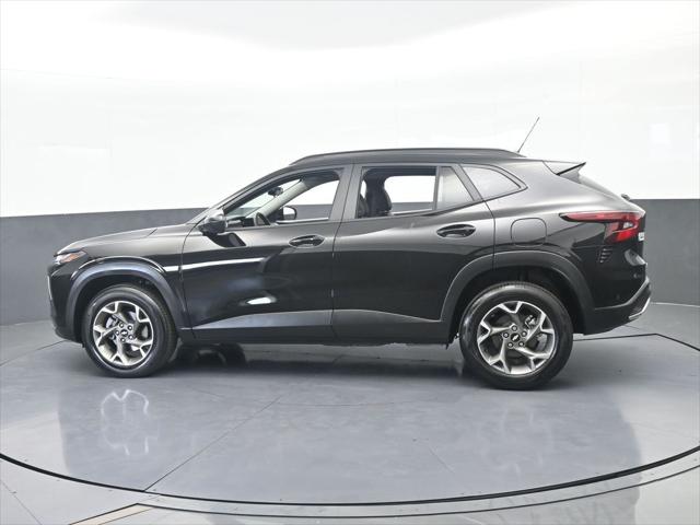 2025 Chevrolet Trax FWD LT